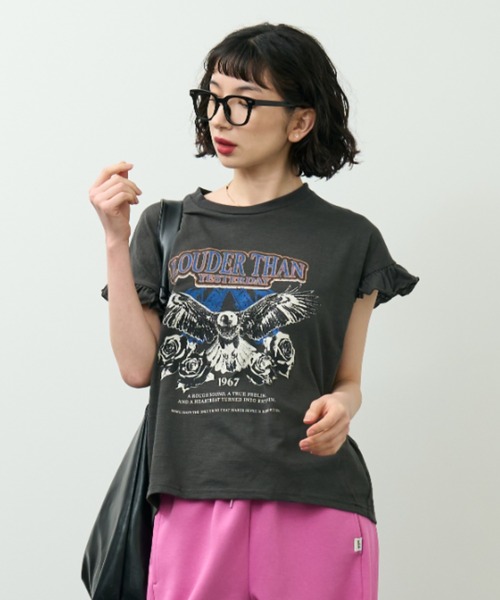 A.D.C.L.(エーディーシーエル)の「袖フリル ロックプリントTシャツ(Tシャツ/カットソー・レディース・オフホワイト/チャコールグレー・M/L)」の9枚目の写真