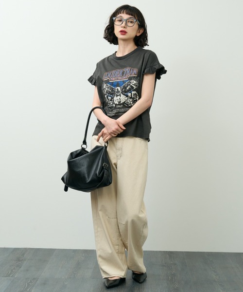 A.D.C.L.(エーディーシーエル)の「袖フリル ロックプリントTシャツ(Tシャツ/カットソー・レディース・オフホワイト/チャコールグレー・M/L)」の21枚目の写真