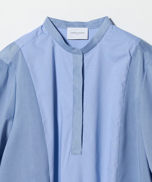 UNITED ARROWS(ユナイテッドアローズ)の「シアー コンビ フレア シャツ(シャツ/ブラウス・レディース・オフホワイト/ライトブルー/ネイビー・FREE)」の4枚目の写真