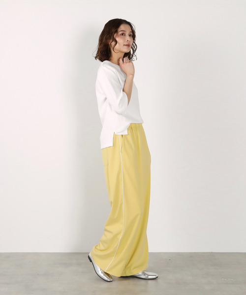 MELROSE claire(メルローズ クレール)の「【エステルイージーサイドラインパンツ】(その他パンツ・レディース・オフホワイト/チャコールグレー/イエロー・FREE)」の9枚目の写真