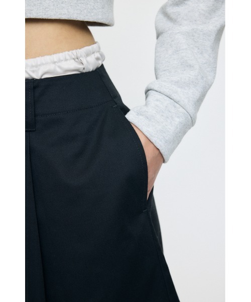 MOUSSY(マウジー)の「LAYER ミニスカート(スカート・レディース・ベージュ/ブラック・1/2)」の7枚目の写真
