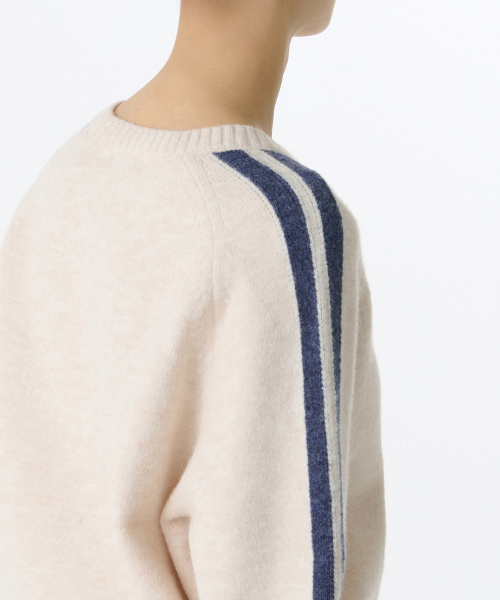 MUSINSA STANDARD WOMAN（ムシンサスタンダードウーマン）の「ウィメンズクルーネックトラックニット[アイボリー]（ニット/セーター・レディース・その他・X-SMALL/SMALL/MEDIUM/LARGE）」の4枚目の写真