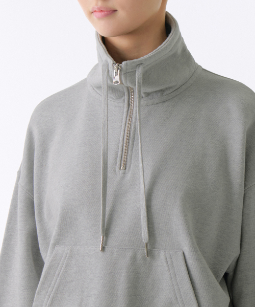 MUSINSA STANDARD WOMAN（ムシンサスタンダードウーマン）の「ウィメンズリラックスドストリングハーフジップスウェットシャツ[ミディアムグレー]（スウェット・レディース・その他・MEDIUM/LARGE/X-SMALL/SMALL）」の3枚目の写真