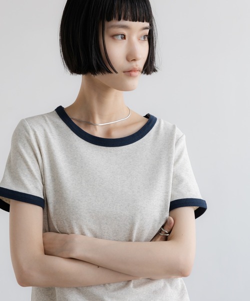 LOWRYS FARM(ローリーズファーム)の「リンガーTEE 638394(Tシャツ/カットソー・レディース・ベージュ/グレー系その他5/グレー系その他2/チャコールグレー・FREE)」の2枚目の写真