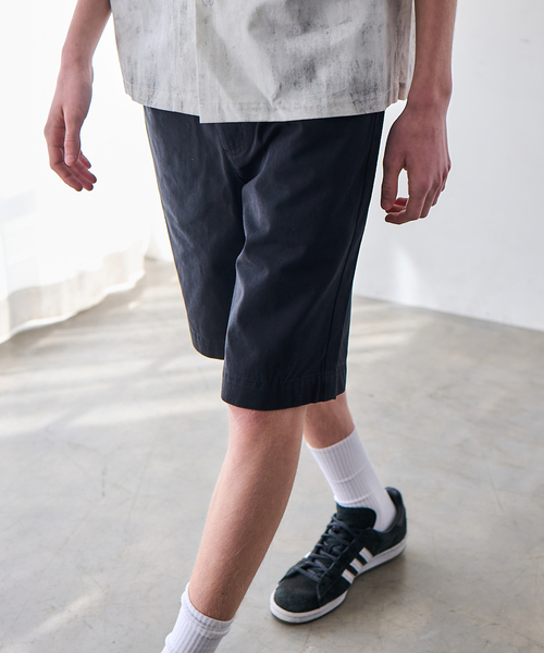 OSKR(オーエスケーアール)の「OSKR / オーエスケーアール Chino Faded Stand Up Shorts(その他パンツ・メンズ・ベージュ/ネイビー・MEDIUM/LARGE)」の15枚目の写真