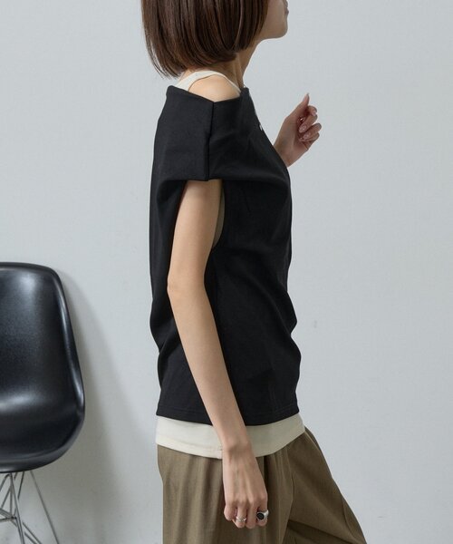 goocy(グーシー)の「テレコドレープレイヤードトップス(Tシャツ/カットソー・レディース・ブラック/チャコールグレー/グレイッシュベージュ・FREE)」の9枚目の写真