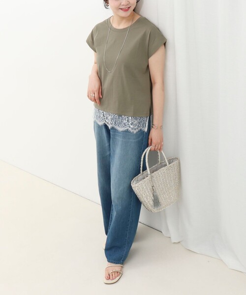 MICO COULIER(ミコクリエ)の「《接触冷感》《吸水速乾》DRY COTTON裾レースTシャツ(Tシャツ/カットソー・レディース・オリーブ/ベージュ/ブラック/オフホワイト・38)」の14枚目の写真