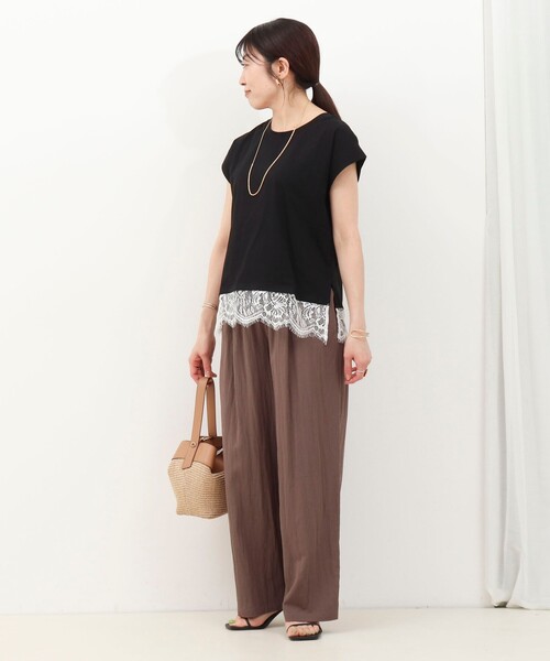 MICO COULIER(ミコクリエ)の「《接触冷感》《吸水速乾》DRY COTTON裾レースTシャツ(Tシャツ/カットソー・レディース・オリーブ/ベージュ/ブラック/オフホワイト・38)」の18枚目の写真