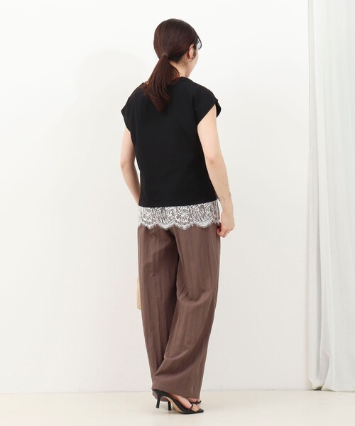 MICO COULIER(ミコクリエ)の「《接触冷感》《吸水速乾》DRY COTTON裾レースTシャツ(Tシャツ/カットソー・レディース・オリーブ/ベージュ/ブラック/オフホワイト・38)」の21枚目の写真