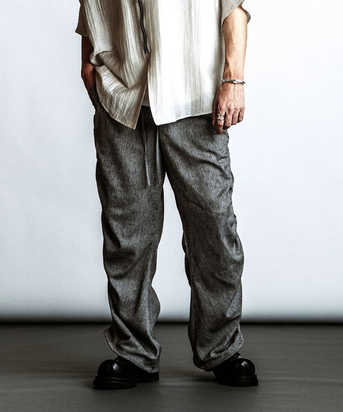 NO ID.(ノーアイディ)の「【NO ID.】Side Gather Easy Trousers / サイドギャザー イージー トラウザーズ(その他パンツ・メンズ・ブラック/ダークグレー/グレー・1/2)」の10枚目の写真