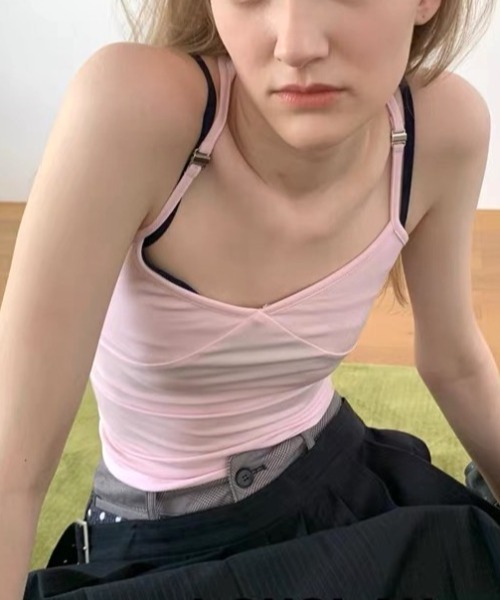 Vipoa(ヴィポア)の「Pastel pink halterneck camisole(タンクトップ・レディース・ライトピンク・FREE)」の9枚目の写真