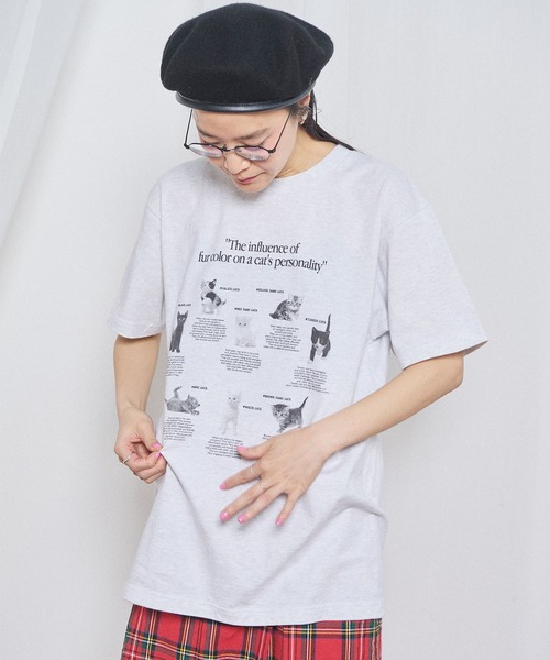 fig London(フィグロンドン)の「cat studies Tshirt(Tシャツ/カットソー・レディース・アッシュグレー・FREE)」の4枚目の写真
