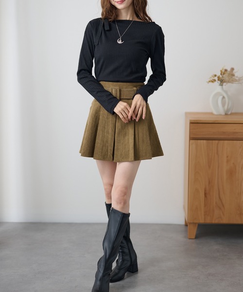 DAYRA(デイラ)の「配色 ハトメ 肩リボン リブ トップス(Tシャツ/カットソー・レディース・チャコールグレー/ブラック/グリーン・FREE/S)」の22枚目の写真