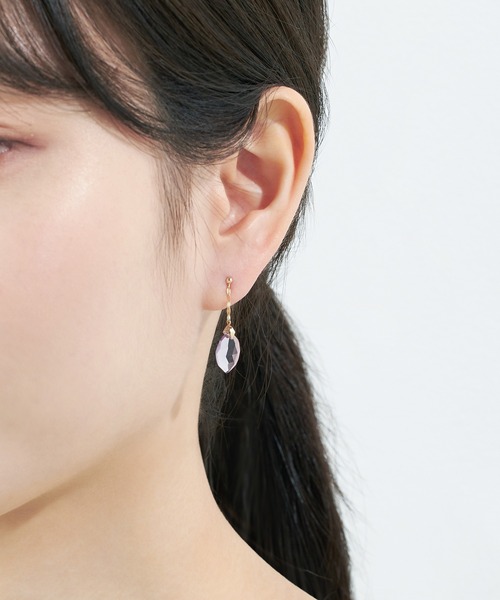 festaria bijou SOPHIA(フェスタリアビジュソフィア)の「K10YG アメシスト ピアス(ピアス(両耳用)・レディース・イエローゴールド・ONE SIZE)」の3枚目の写真