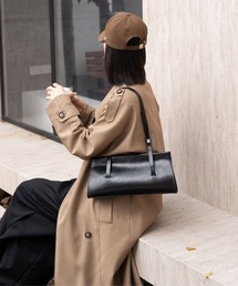 【 NiiNa / ニーナ 】高品質牛革  ロングハンドル レクタングル ワックスレザーバッグ