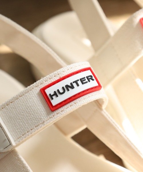 HUNTER（ハンター）の「HUNTER ユニセックス イージー ウェビング ストラップ サンダル（サンダル・レディース・オフホワイト/ブラック/オレンジ系・25cm/23cm）」の4枚目の写真