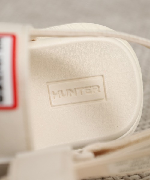 HUNTER（ハンター）の「HUNTER ユニセックス イージー ウェビング ストラップ サンダル（サンダル・レディース・オフホワイト/ブラック/オレンジ系・25cm/23cm）」の14枚目の写真