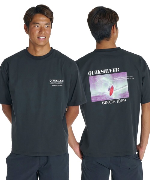 Quiksilver(クイックシルバー)の「QUIKSILVER メンズ RED SHOOTING SS 半袖Tシャツ 接触冷感 速乾 UPF50+ ストレッチ【2026年夏モデル】(Tシャツ/カットソー・メンズ・ホワイト/ブラック・X-LARGE/MEDIUM/SMALL/LARGE)」の2枚目の写真