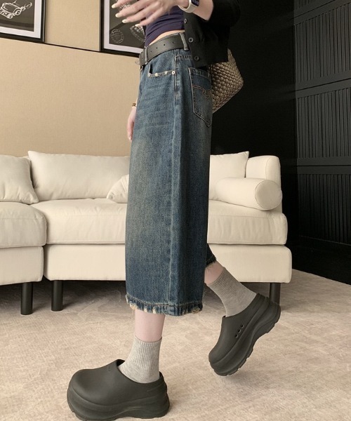 yuue' ( wear )(ユーイ)の「ウォッシュダメージ加工バミューダデニムパンツ(デニムパンツ・レディース・ブルー系その他・S/M/L)」の3枚目の写真