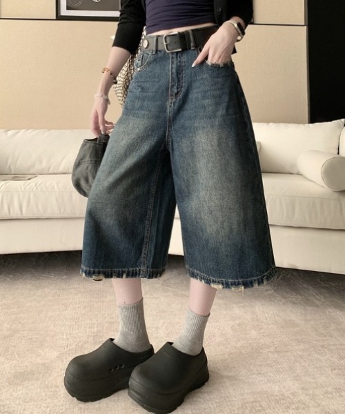 yuue' ( wear )(ユーイ)の「ウォッシュダメージ加工バミューダデニムパンツ(デニムパンツ・レディース・ブルー系その他・S/M/L)」の4枚目の写真