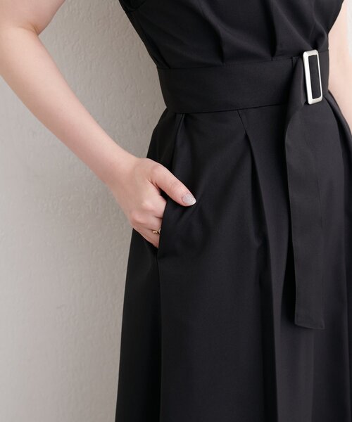 natural couture(ナチュラルクチュール)の「フロントZIP衿付きワンピース(ワンピース・レディース・ブラック/ブルー/ブラウン/オレンジ/ライトベージュ・MEDIUM/LARGE)」の20枚目の写真