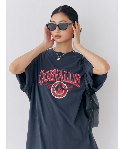 Ungrid（アングリッド）の「オーバーサイズロゴTee（Tシャツ/カットソー・レディース・チャコールグレー/ブルー/オフホワイト・FREE）」の18枚目の写真