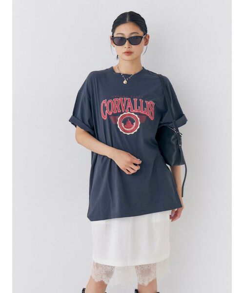 Ungrid（アングリッド）の「オーバーサイズロゴTee（Tシャツ/カットソー・レディース・チャコールグレー/ブルー/オフホワイト・FREE）」の19枚目の写真