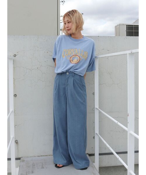 Ungrid（アングリッド）の「オーバーサイズロゴTee（Tシャツ/カットソー・レディース・チャコールグレー/ブルー/オフホワイト・FREE）」の14枚目の写真