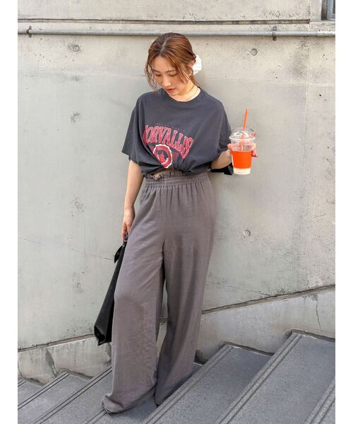 Ungrid（アングリッド）の「オーバーサイズロゴTee（Tシャツ/カットソー・レディース・チャコールグレー/ブルー/オフホワイト・FREE）」の8枚目の写真
