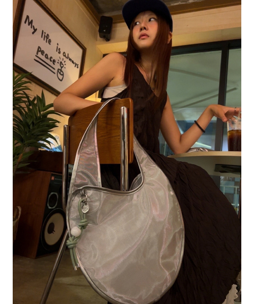 ACOC（アコック）の「Nest Mesh Shoulder Bag_Silver（ショルダーバッグ・レディース・その他・FREE）」の2枚目の写真