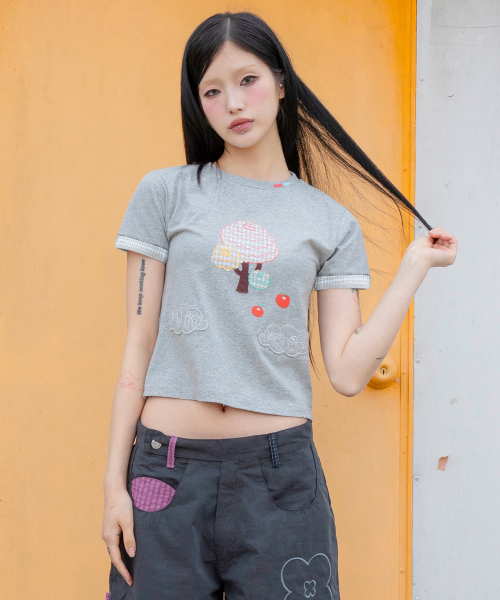 RuNaKi'Hu'（ルナキフ）の「WXT099 クモトマトチェックアプリケTシャツ (メランジェグレー)（Tシャツ/カットソー・レディース・その他・1/2）」の3枚目の写真