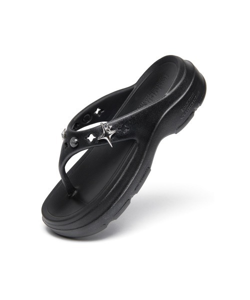 ROCKFISH WEATHERWEAR（ロックフィッシュウェザーウェア）の「[x clor] HAYDEN FLIPFLOP（サンダル・レディース・クリーム/ブラック系その他・25.0cm/24.0cm/23.0cm）」の15枚目の写真