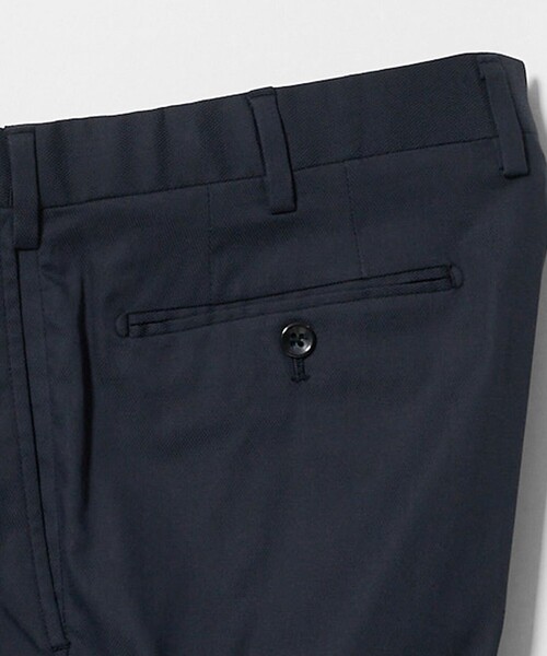 UNITED ARROWS(ユナイテッドアローズ)の「クールモーション ドビー サイドエクステンド ノープリーツスラックス COMFORT EASY‐MODEL 接触冷感 吸水速乾 ヨコストレッチ(スラックス・メンズ・ネイビー/ベージュ/ダークグレー・44/46/50/48)」の14枚目の写真