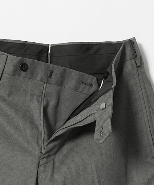UNITED ARROWS(ユナイテッドアローズ)の「クールモーション ドビー サイドエクステンド ノープリーツスラックス COMFORT EASY‐MODEL 接触冷感 吸水速乾 ヨコストレッチ(スラックス・メンズ・ネイビー/ベージュ/ダークグレー・44/46/50/48)」の22枚目の写真