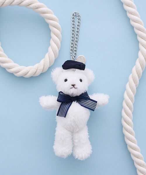 Maison de FLEUR（メゾンドフルール）の「FLEUR TEDDY マリンチャーム（キーホルダー・レディース・アイボリー・FREE）」の2枚目の写真