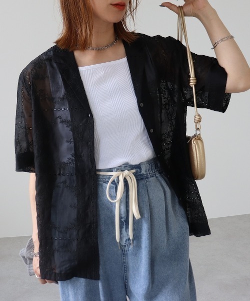 zena(ジェナ)の「パッチワーク風総刺繍半袖シャツジャケット(シャツ/ブラウス・レディース・ホワイト/ブラック・FREE)」の7枚目の写真