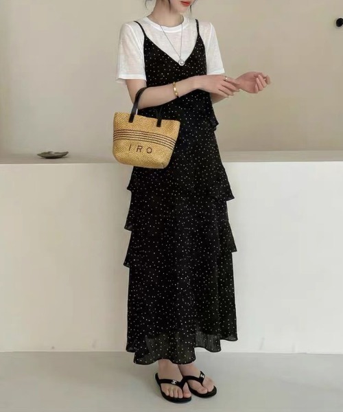 gossip！ロサンゼルス（ゴシップロサンゼルス）の「【夏新作】ドット柄フリルVネックキャミロングティアードワンピース 【韓国ファッション日常シンプル】（ワンピース・レディース・ドット・L/M/XL）」の3枚目の写真