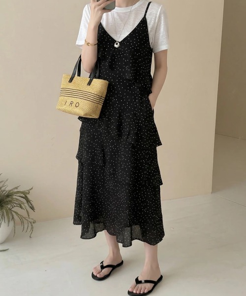 gossip！ロサンゼルス（ゴシップロサンゼルス）の「【夏新作】ドット柄フリルVネックキャミロングティアードワンピース 【韓国ファッション日常シンプル】（ワンピース・レディース・ドット・L/M/XL）」の10枚目の写真