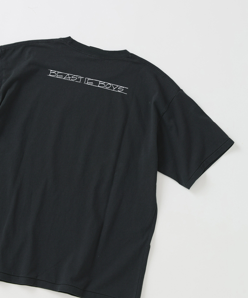 JOURNAL STANDARD relume(ジャーナルスタンダード レリューム)の「BEASTIE BOYS / ビースティ・ボーイズ 別注 ヴィンテージ加工 プリントTシャツ(Tシャツ/カットソー・メンズ・ホワイト/ネイビー/ライトブルー/ピンク系その他/ブラックミックス・LARGE/MEDIUM)」の14枚目の写真