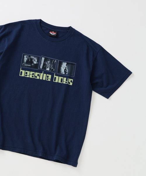 JOURNAL STANDARD relume(ジャーナルスタンダード レリューム)の「BEASTIE BOYS / ビースティ・ボーイズ 別注 ヴィンテージ加工 プリントTシャツ(Tシャツ/カットソー・メンズ・ホワイト/ネイビー/ライトブルー/ピンク系その他/ブラックミックス・LARGE/MEDIUM)」の4枚目の写真