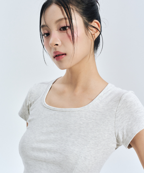 ZEROPLANET(ゼロプラネット)の「クレア スクエアテックTシャツ L/グレー(Tシャツ/カットソー・レディース・その他・F)」の4枚目の写真