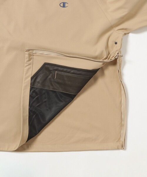 BEAMS GOLF（ビームスゴルフ）の「【別注】Champion / ピステ ウォームアップジャケット（ブルゾン・メンズ・グリーン/ベージュ/ブラック・X-LARGE/LARGE/MEDIUM/SMALL）」の4枚目の写真