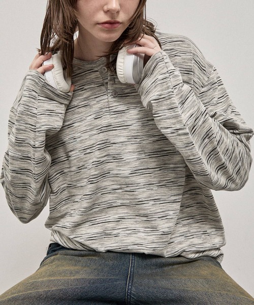 Alfred Alex(アルフレッドアレックス)の「【Alfred Alex】Slub Border Henley Tee / スラブボーダー ヘンリーネックロンT(Tシャツ/カットソー・メンズ・ブラック系/ライトグレー/ブラック/ダークブラウン/ネイビー系/ワインレッド・M/L)」の3枚目の写真