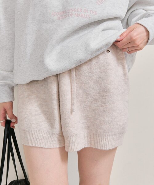 mystic(ミスティック)の「【ZOZO限定REVIVAL】26AWプレート付きニットパンツ(その他パンツ・レディース・グレー/アイボリー/ベージュ・FREE)」の5枚目の写真