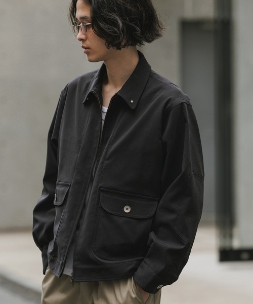 WHITE MOUNTAINEERING(ホワイトマウンテニアリング)の「White Mountaineering/ホワイトマウンテニアリング × Dickies /ディッキーズ WINDSTOPPER SHORT BLOUSON 防風 透湿 耐水 アウター ダブルジップ 襟付き シンプル ウール調 メンズ レディース 2026年 秋 秋服 冬 冬服(ブルゾン・メンズ・ブラック・1/2/3)」の1枚目の写真
