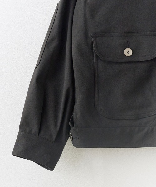 WHITE MOUNTAINEERING(ホワイトマウンテニアリング)の「White Mountaineering/ホワイトマウンテニアリング × Dickies /ディッキーズ WINDSTOPPER SHORT BLOUSON 防風 透湿 耐水 アウター ダブルジップ 襟付き シンプル ウール調 メンズ レディース 2026年 秋 秋服 冬 冬服(ブルゾン・メンズ・ブラック・1/2/3)」の6枚目の写真