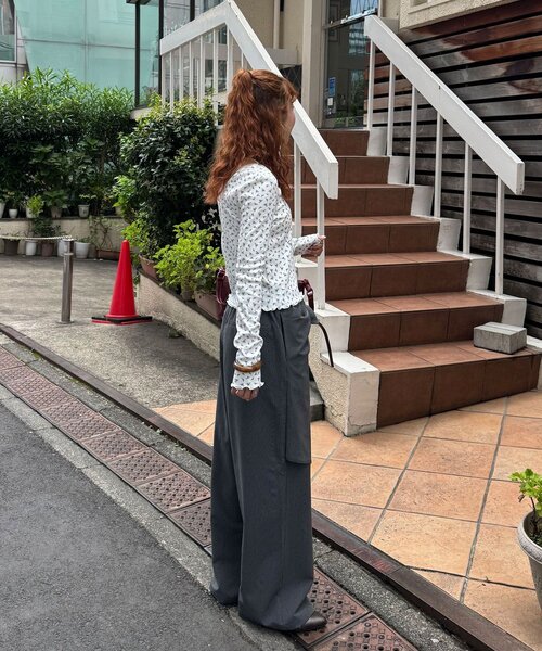 CIAOPANIC(チャオパニック)の「リボンレイヤードラインストーンスラックス(スラックス・レディース・ブラック/グレー・ONE SIZE)」の4枚目の写真