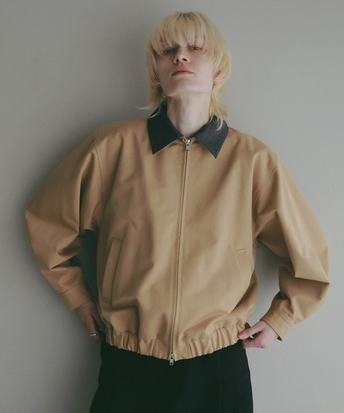 MANOF(マノフ)の「COTTON ZIP BLOUSON(ブルゾン・レディース・ブラック/ベージュ・M/S)」の3枚目の写真