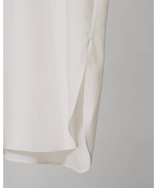 TODAYFUL（トゥデイフル）の「TODAYFUL Silky Skipper Shirts（シャツ/ブラウス・レディース・オフホワイト/ブラック・FREE）」の6枚目の写真