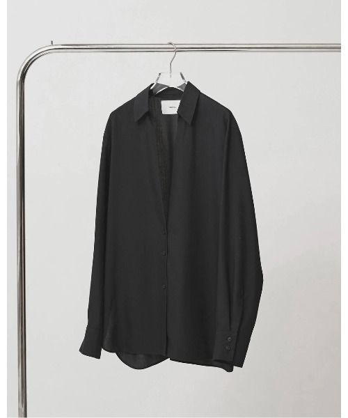 TODAYFUL（トゥデイフル）の「TODAYFUL Silky Skipper Shirts（シャツ/ブラウス・レディース・オフホワイト/ブラック・FREE）」の11枚目の写真